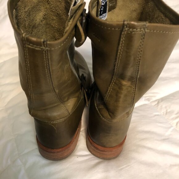 FRYE boots - Picture 2 of 7